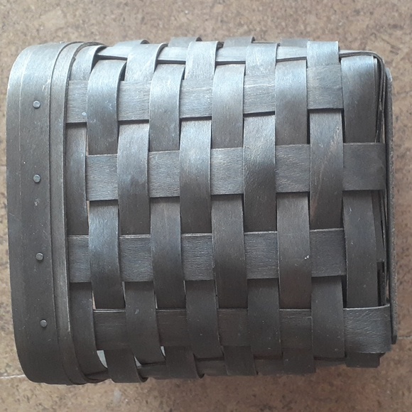 2008 Lonaberger dark brown tall tissue basket. - Picture 10 of 13